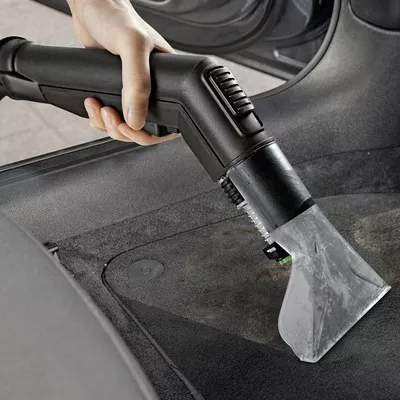Higienização de carpete de automovel em São José, Santa Catarina